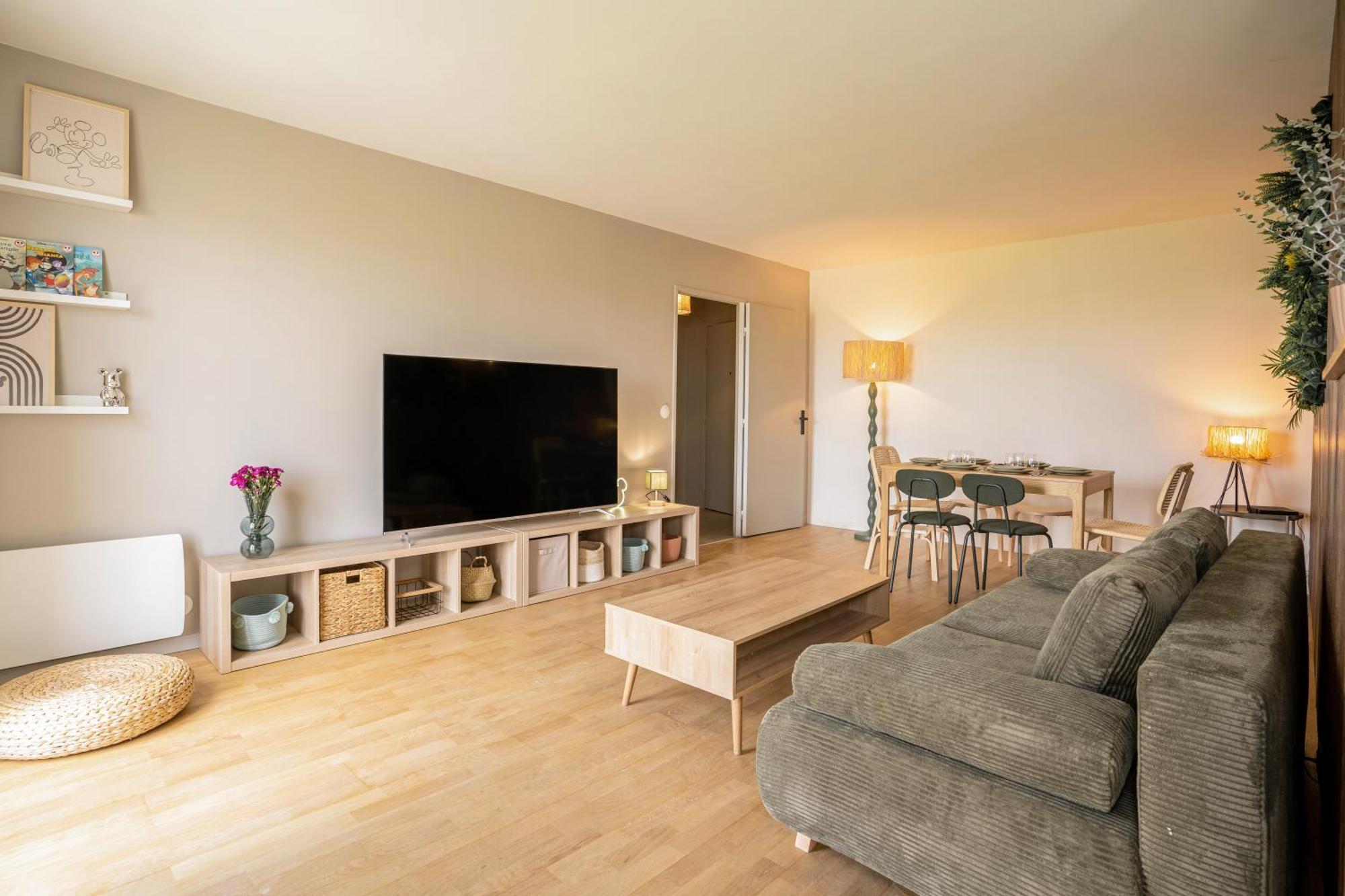 Апартаменты Magic Garden 6 Personnes Parking Prive A 20M Du Rer Серри Экстерьер фото